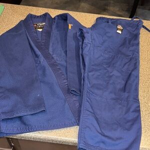 New fuji judo jujitsu gi